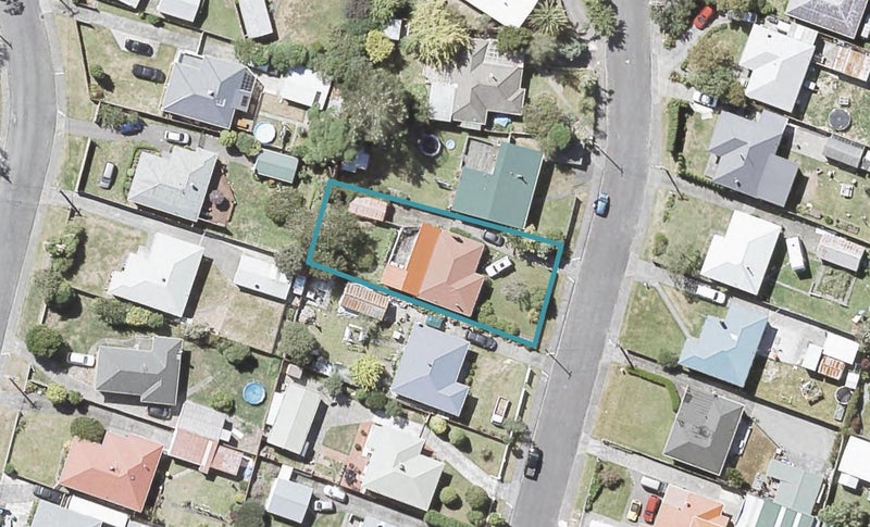 60 Peel Place, Wainuiomata, Lower Hutt - Carousel 1
