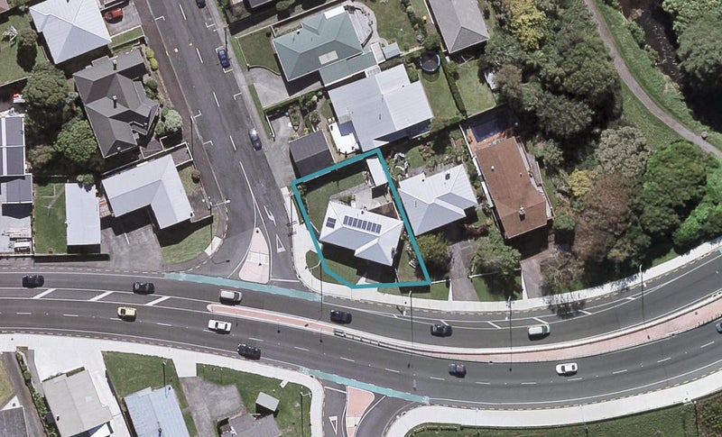 31 Watson Street, Strandon, New Plymouth - Carousel 1