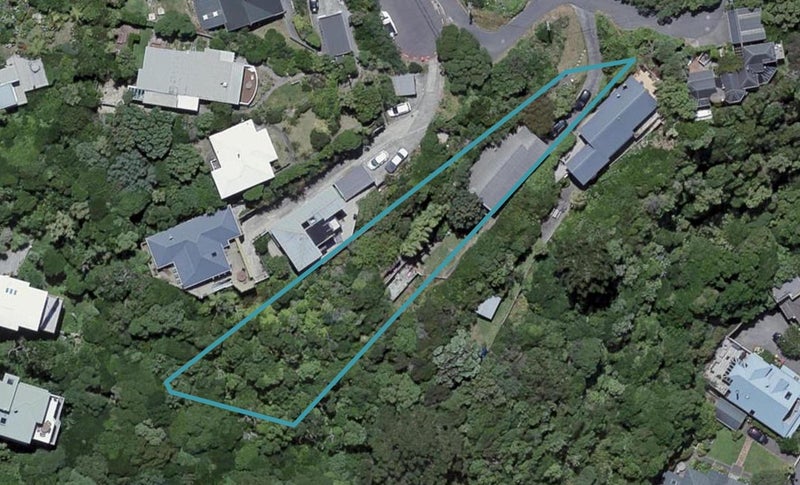 28 Tai Paku Paku Road, Karaka Bays, Wellington - Carousel 1