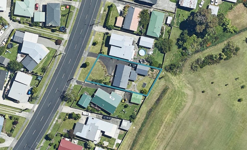 392 Ngatai Road, Bellevue, Tauranga - Carousel 1