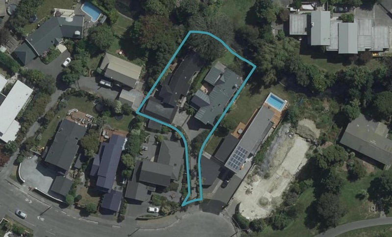 2/16A Ngahere Street, Fendalton, Christchurch - Carousel 1