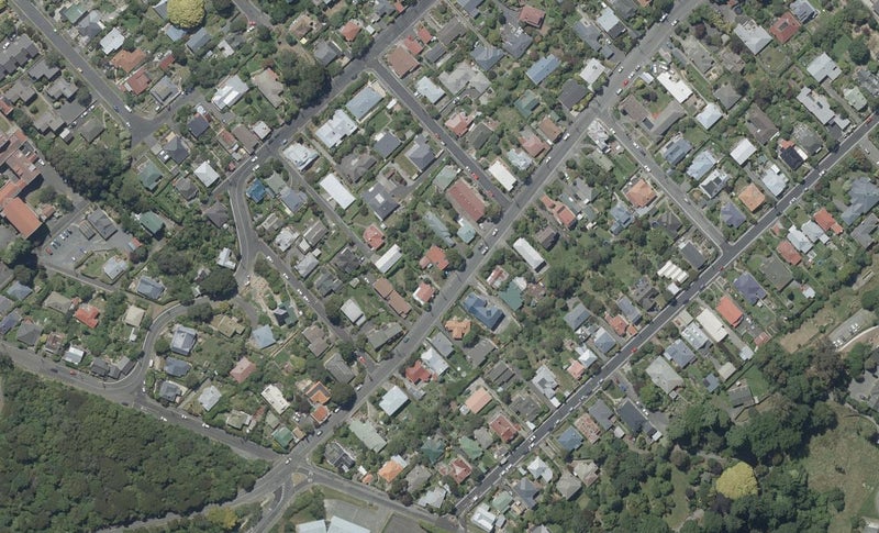 25 Signal Hill Road, Opoho, Dunedin - Carousel 1