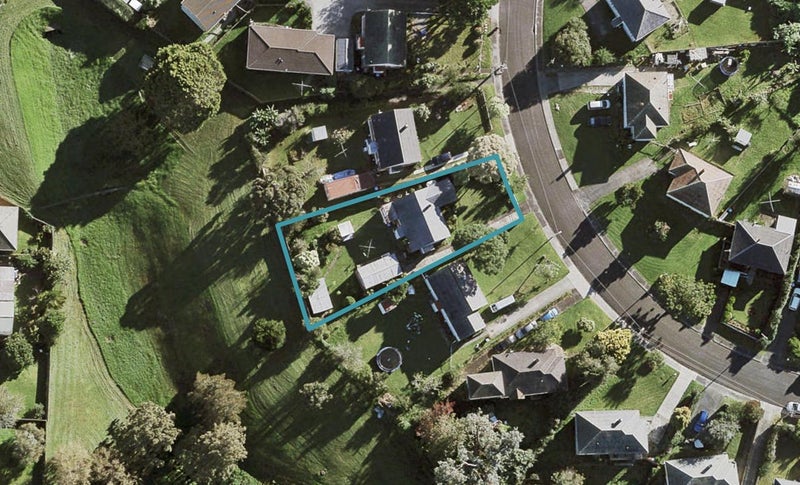 22 Kallu Crescent, Mount Roskill, Auckland - Carousel 1