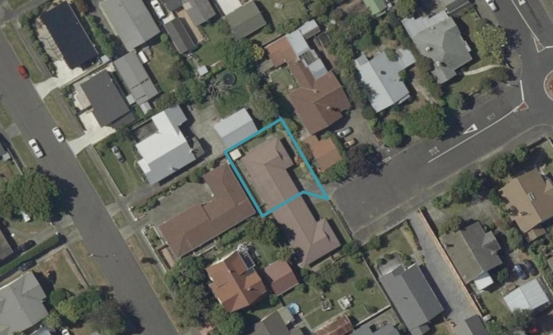 1B Beresford Street, Takaro, Palmerston North - Carousel 1