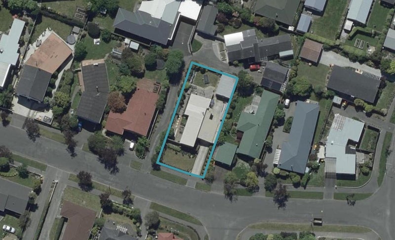 8 Harrowdale Drive, Avonhead, Christchurch - Carousel 1