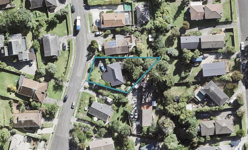 8 Halder Place, Torbay, Auckland - Carousel 1