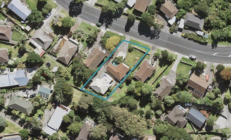 1/73 Spinella Drive, Bayview, Auckland - Carousel 1