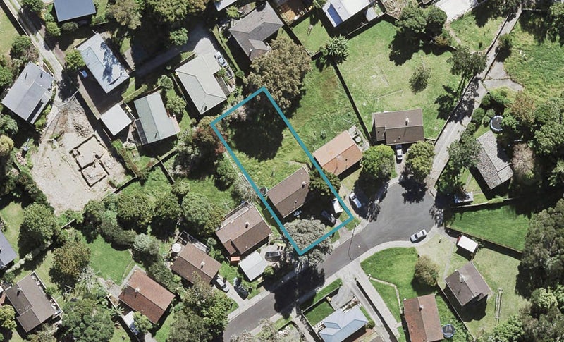 10 Gemini Place, Beach Haven, Auckland - Carousel 1