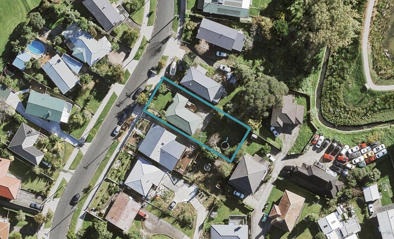 126 Methuen Road, New Windsor, Auckland - Carousel 1
