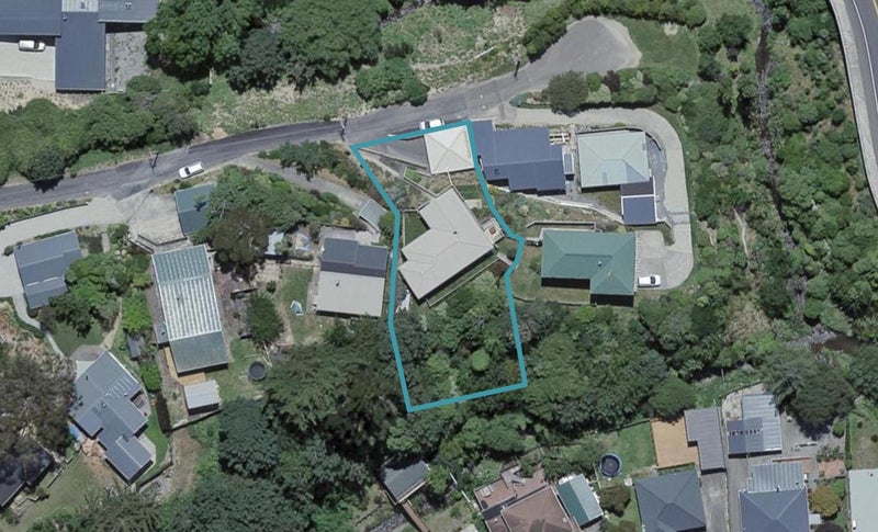 36 Glenside Road, Glenside, Wellington - Carousel 1
