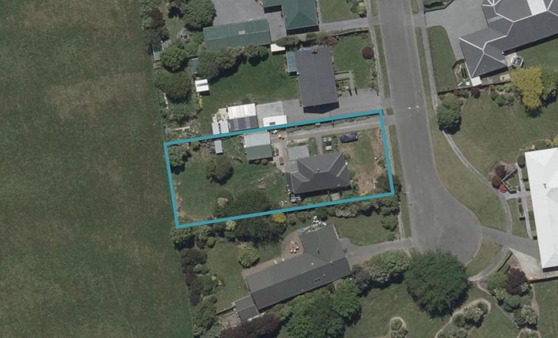 8 Azalea Close, Templeton, Christchurch - Carousel 1
