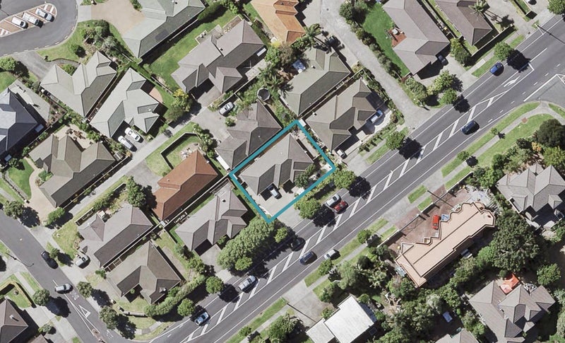 776 Chapel Road, Shamrock Park, Auckland - Carousel 1