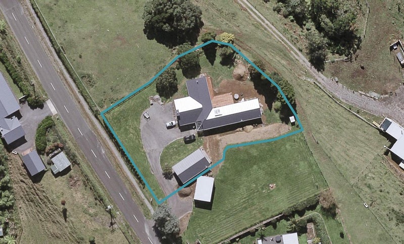 397 Tukapa Street, Hurdon, New Plymouth - Carousel 1