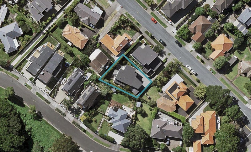 27A Rautara Street, Orakei, Auckland - Carousel 1