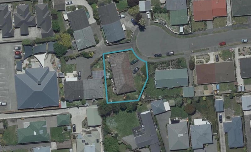 1/9 Player Place, Shirley, Christchurch - Carousel 1