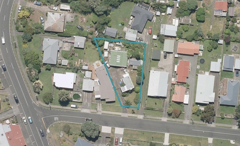 2 Nikau Street, Tawhero, Whanganui - Carousel 1