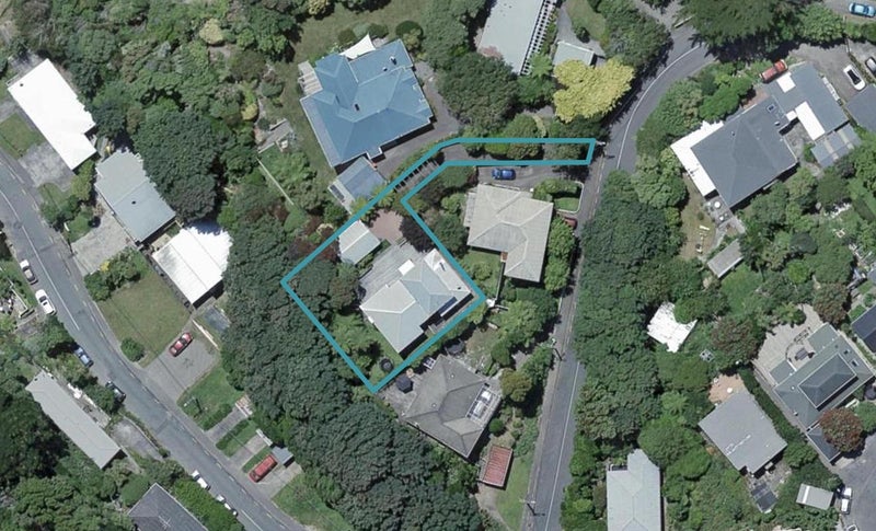 3A Sydenham Street, Northland, Wellington - Carousel 1