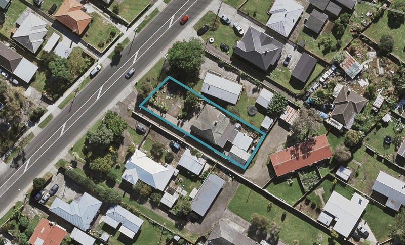 310 Massey Road, Mangere East, Auckland - Carousel 1