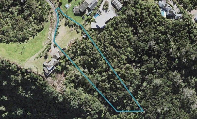 13 Te Kawau Pass, Greenhithe, Auckland - Carousel 1