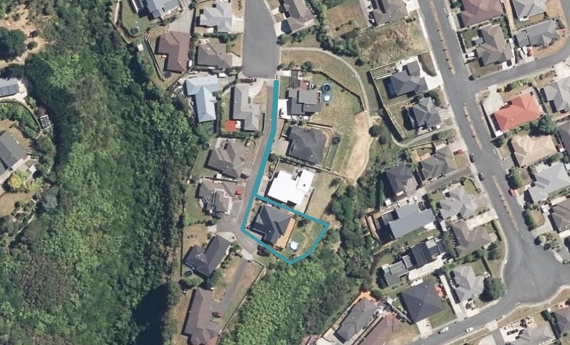 17 Ronald Scott Grove, Riverstone Terraces, Upper Hutt - Carousel 1