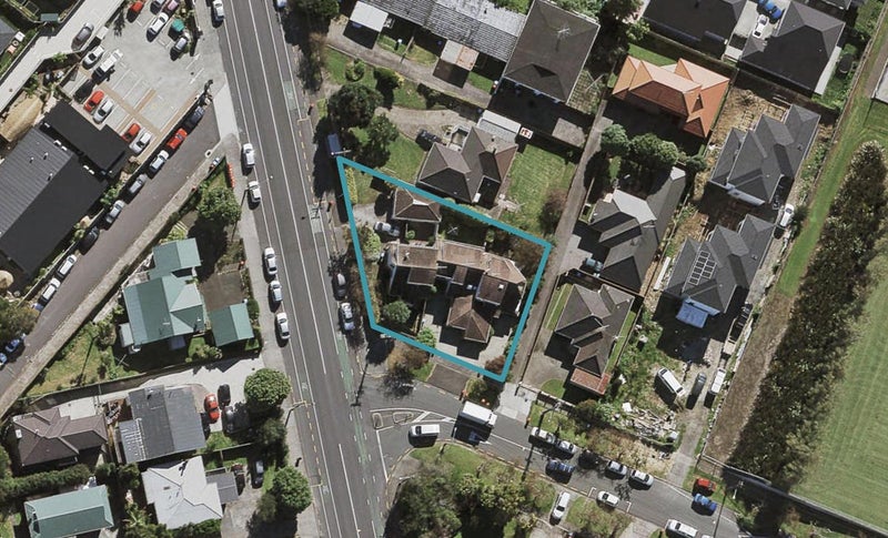 77 Greenpark Road, Ellerslie, Auckland - Carousel 1