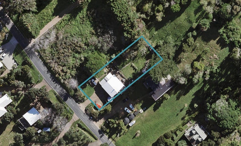 416 Sea View Road, Onetangi, Waiheke Island - Carousel 1