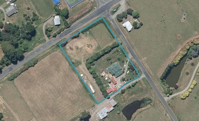8 Coulters Line, Kiwitea, Feilding - Carousel 1