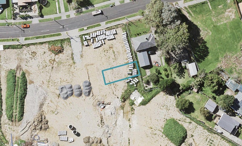 23 Marsics Street, Glen Innes, Auckland - Carousel 1