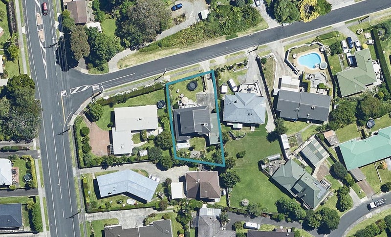 6 Maungawhare Place, Otumoetai, Tauranga - Carousel 1