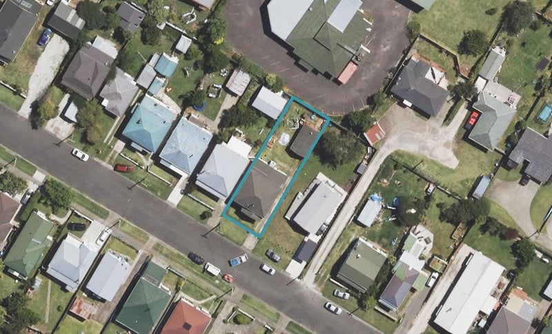 11 Norman Road, Te Hapara, Gisborne - Carousel 1