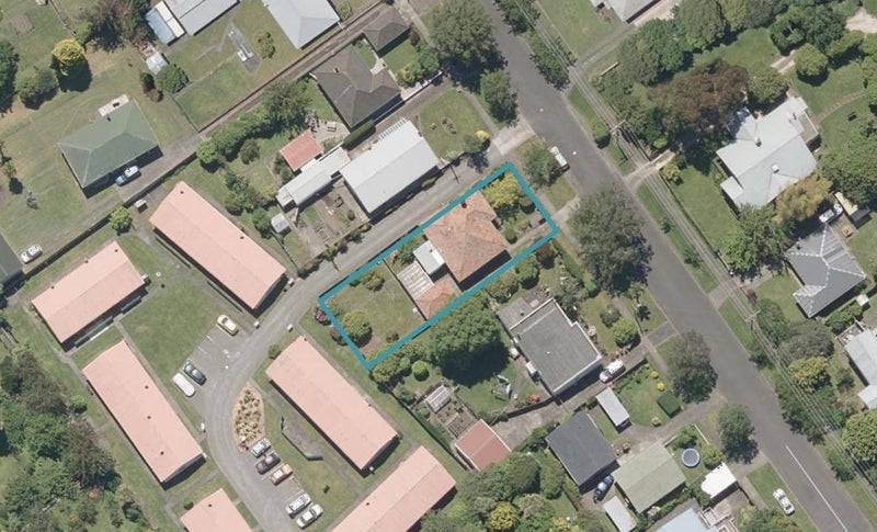 3 Cumbrae Place, Aramoho, Whanganui - Carousel 1