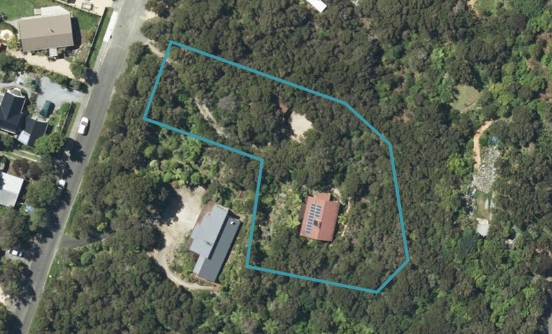 39 Gibbs Road, Collingwood - Carousel 1