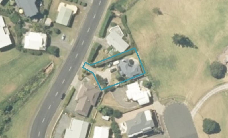 231 Onemana Drive, Onemana - Carousel 1