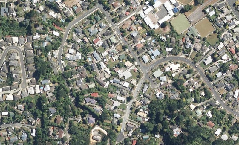 16/64 Glen Road, Stokes Valley, Lower Hutt - Carousel 1