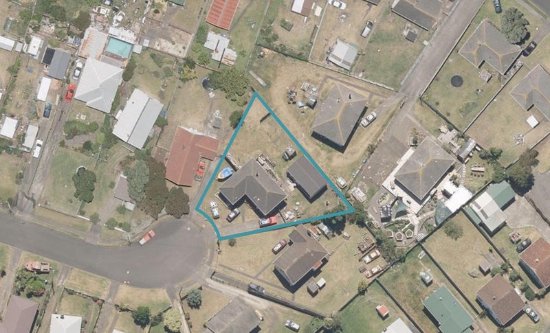 41 Ruapehu Street, Castlecliff, Whanganui - Carousel 1