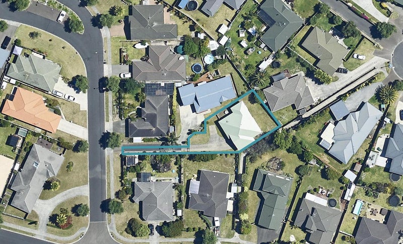 4A Thebes Grove, Papamoa Beach, Papamoa - Carousel 1