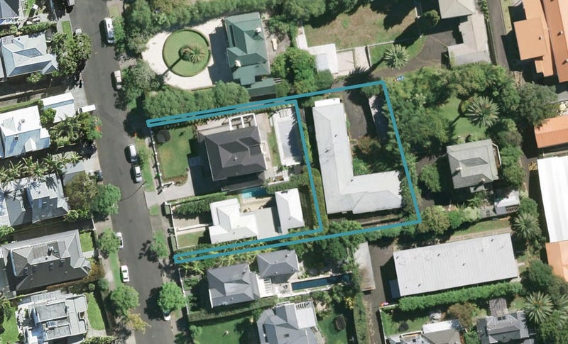 43 Hamilton Road, Herne Bay, Auckland - Carousel 1
