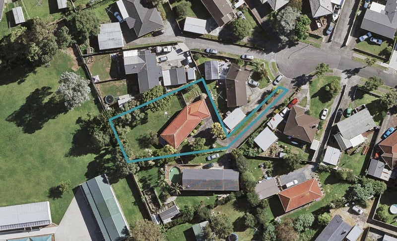 14 Awakino Place, Manurewa, Auckland - Carousel 1