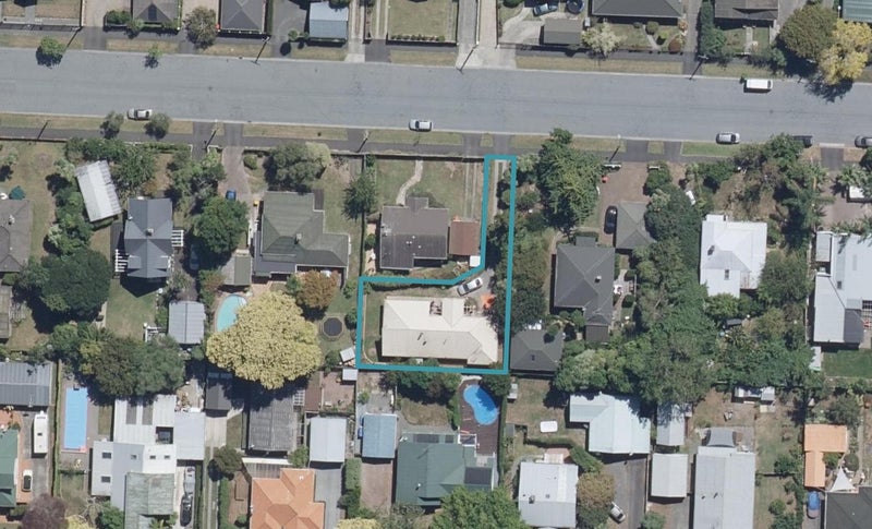 8A East Street, Claudelands, Hamilton - Carousel 1