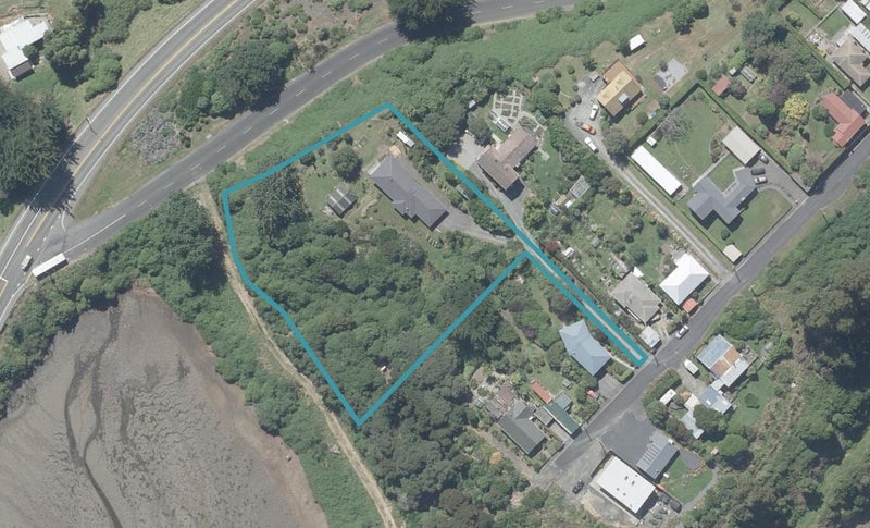 18B Downes Road, Roseneath, Port Chalmers - Carousel 1