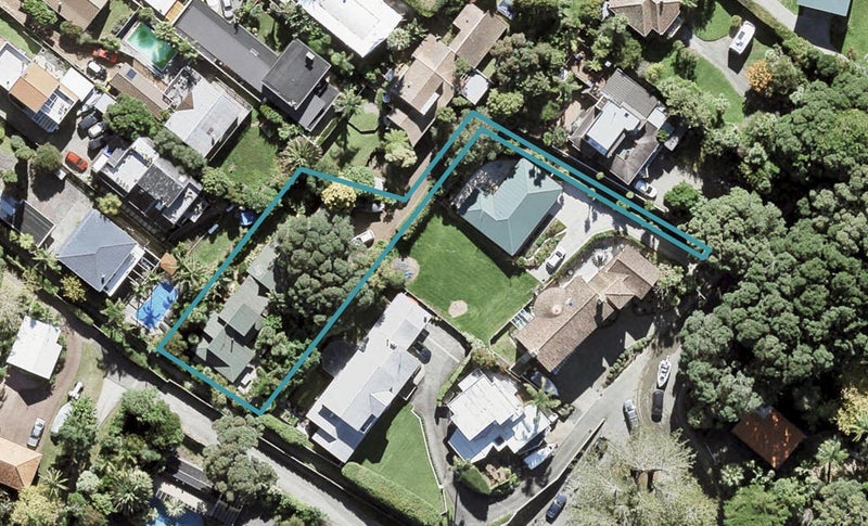 51 Rock Isle Road, Torbay, Auckland - Carousel 1