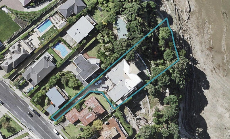 44 Seacliffe Avenue, Belmont, Auckland - Carousel 1