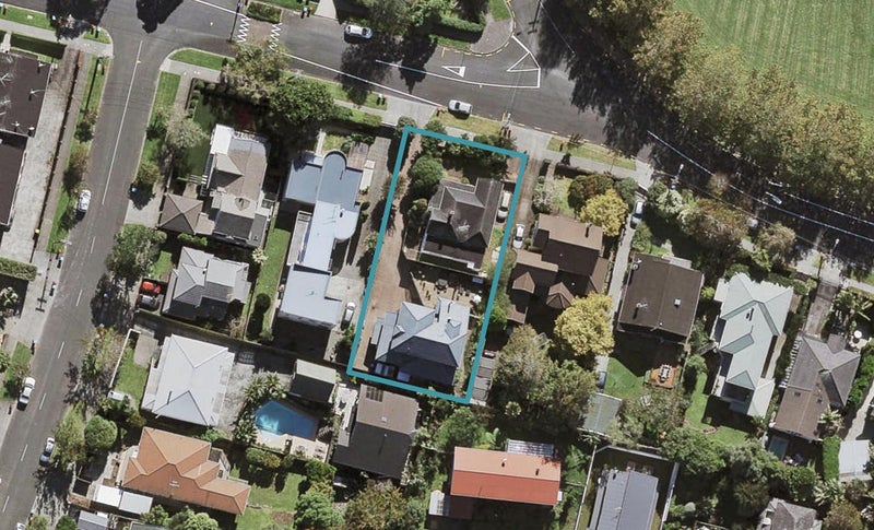 2/41 Pencarrow Avenue, Epsom, Auckland - Carousel 1