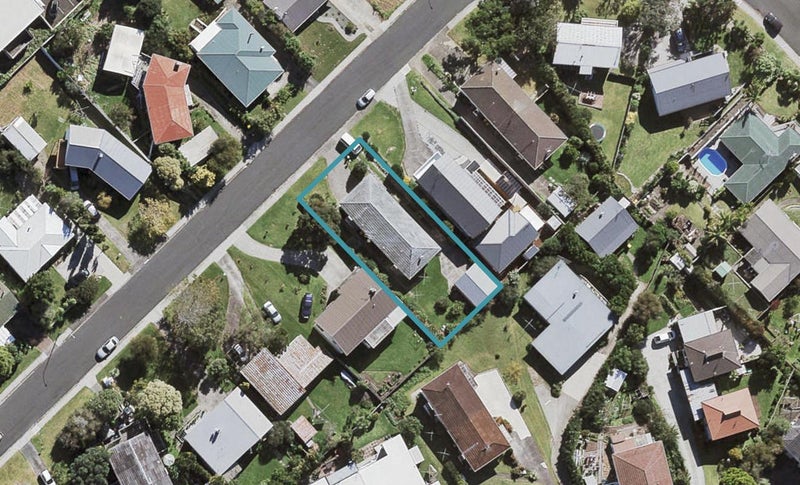 1/64 Bruce Road, Glenfield, Auckland - Carousel 1