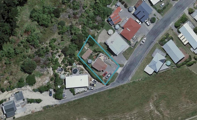 54 Guthrie Crescent, Castlepoint, Tīnui - Carousel 1