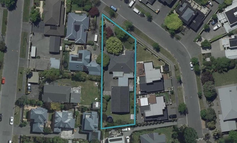 1/30 Totara Street, Fendalton, Christchurch - Carousel 1