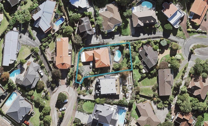 9 Bragato Place, Chatswood, Auckland - Carousel 1