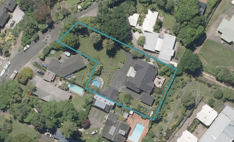 10 Tulloch Street, Saint Johns Hill, Whanganui - Carousel 1
