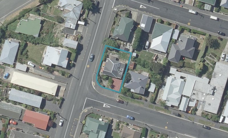 135 Elgin Road, Maryhill, Dunedin - Carousel 1