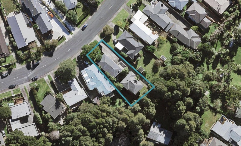 1/47 Moore Street, Hillcrest, Auckland - Carousel 1
